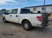 2010 Ford F-150 XL с VIN 1FTEW1CW9AFB40119, выставлен на аукционе Copart как лот 71549555 с пробегом 177 450 миль миль и Списание • Salvage title. История ставок и продаж доступна на DreamBid. Изображение 2.