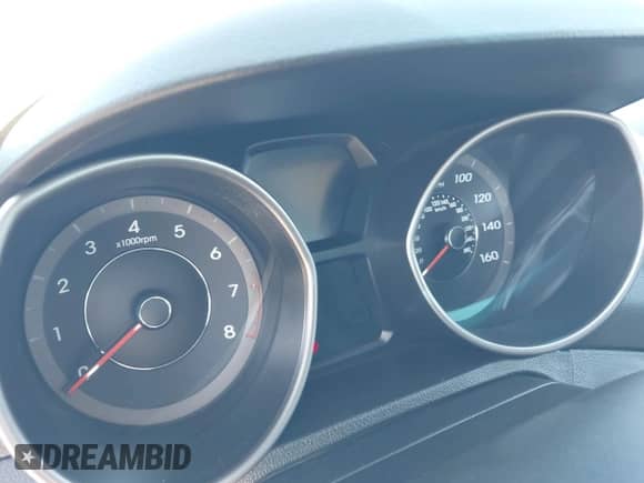 2013 Hyundai Elantra GLS с VIN 5NPDH4AE5DH190592, выставлен на аукционе IAAI как лот 41779676 с пробегом Не указан миль и . История ставок и продаж доступна на DreamBid. Изображение 7.