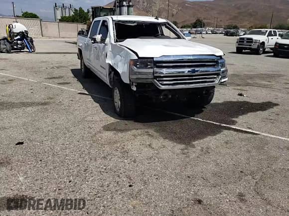 2018 Chevrolet Silverado 1500 LTZ with VIN 3GCUKSEJ6JG330750, listed as a Copart auction lot 70066885 with 65,507 mi miles and Salvage title. Bid and sale history available at DreamBid. Image 13.