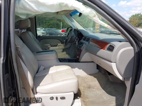 2011 Chevrolet Silverado 1500 LTZ с VIN 1GCRKTE31BZ342108, выставлен на аукционе IAAI как лот 43281319 с пробегом 250 134 миль миль и . История ставок и продаж доступна на DreamBid. Изображение 5.