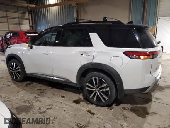 2025 Nissan Pathfinder Platinum с VIN 5N1DR3DJ8SC210533, выставлен на аукционе Copart как лот 45055365 с пробегом 1 776 миль миль и Списание • Salvage title. История ставок и продаж доступна на DreamBid. Изображение 2.