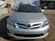 2011 Toyota Corolla L z VIN 2T1BU4EE5BC599138, wystawiony jako Copart lot #82522705 z przebiegiem 122 109 mil mil oraz Szkoda całkowita • Salvage title. Historia ofert i sprzedaży dostępna na DreamBid. Obrazek 5.