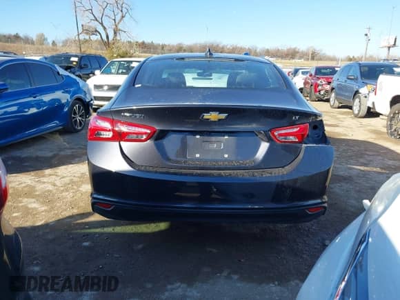 2022 Chevrolet Malibu LT z VIN 1G1ZD5STXNF123432, wystawiony jako IAAI lot #41091332 z przebiegiem 61 388 mil mil oraz . Historia ofert i sprzedaży dostępna na DreamBid. Obrazek 16.