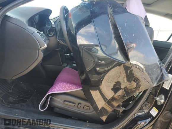 2010 Honda Accord EX-L с VIN 1HGCP2F83AA040345, выставлен на аукционе Copart как лот 85360005 с пробегом Не указан миль и Списание • Salvage title. История ставок и продаж доступна на DreamBid. Изображение 7.