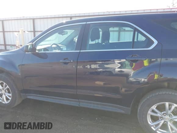 2017 Chevrolet Equinox LS z VIN 2GNFLEEK4H6145223, wystawiony jako IAAI lot #43306463 z przebiegiem 104 662 mil mil oraz . Historia ofert i sprzedaży dostępna na DreamBid. Obrazek 14.