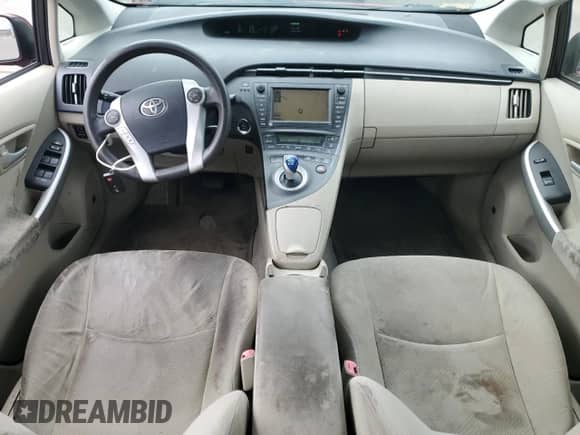 2010 Toyota Prius III с VIN JTDKN3DU0A0209555, выставлен на аукционе Copart как лот 71638655 с пробегом 243 739 миль миль и Списание • Salvage title. История ставок и продаж доступна на DreamBid. Изображение 8.