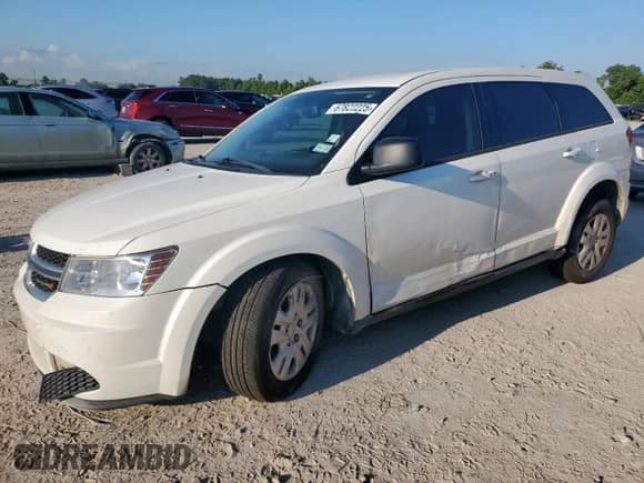 2014 Dodge Journey SE with VIN 3C4PDCAB8ET278076, listed as a Copart auction lot 67822225 with 177,076 mi miles and Salvage title. Bid and sale history available at DreamBid. Image 1.