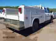 2006 Chevrolet Silverado 2500HD LT3 z VIN 1GCHK29216E244751, wystawiony jako IAAI lot #43447025 z przebiegiem 234 440 mil mil oraz . Historia ofert i sprzedaży dostępna na DreamBid. Obrazek 4.