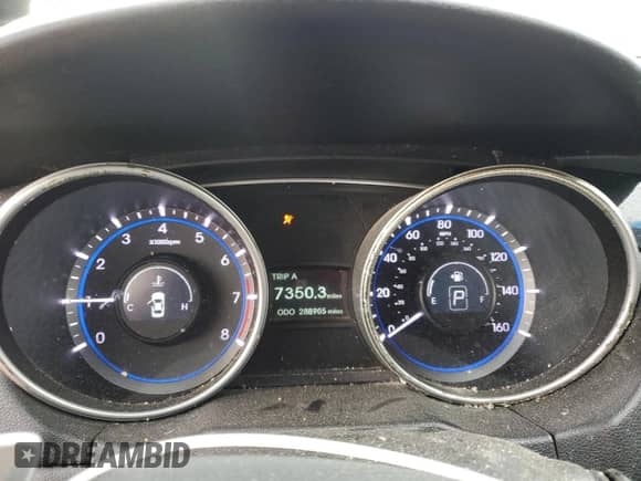 2011 Hyundai Sonata SE z VIN 5NPEC4AC0BH308739, wystawiony jako Copart lot #80380255 z przebiegiem 288 905 mil mil oraz Szkoda całkowita • Salvage title. Historia ofert i sprzedaży dostępna na DreamBid. Obrazek 9.