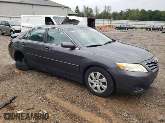 2010 Toyota Camry with VIN 4T1BF3EK5AU040356, listed as a Copart auction lot 84711015 with 143,301 mi miles and Clean title. Bid and sale history available at DreamBid. Image 4.