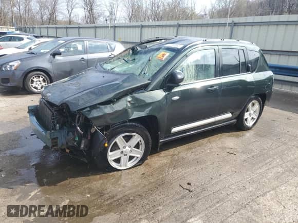2010 Jeep Compass Latitude с VIN 1J4NF1FB2AD671550, выставлен на аукционе Copart как лот 53055385 с пробегом 82 127 миль миль и Списание • Salvage title. История ставок и продаж доступна на DreamBid. Изображение 1.
