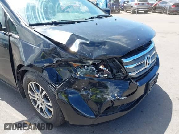 2012 Honda Odyssey EX с VIN 5FNRL5H45CB005591, выставлен на аукционе IAAI как лот 43012676 с пробегом 148 422 миль миль и . История ставок и продаж доступна на DreamBid. Изображение 6.