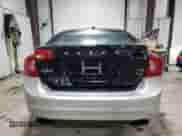 2015 Volvo S60 с VIN YV1612TA4F2313261, выставлен на аукционе Copart как лот 62922755 с пробегом 83 364 миль миль и Списание • Salvage title. История ставок и продаж доступна на DreamBid. Изображение 6.