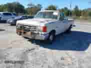 1991 Ford F-150 z VIN 1FTDF15Y2MNA10655, wystawiony jako IAAI lot #43471768 z przebiegiem 82 978 mil mil oraz . Historia ofert i sprzedaży dostępna na DreamBid. Obrazek 2.
