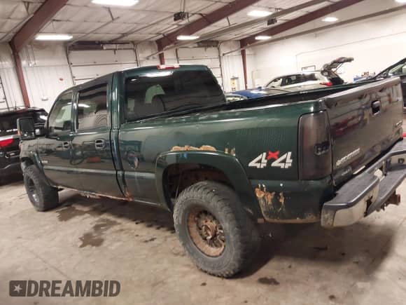 2004 Chevrolet Silverado 2500 LS с VIN 1GCGK23U44F105601, выставлен на аукционе IAAI как лот 42668640 с пробегом 195 608 миль миль и . История ставок и продаж доступна на DreamBid. Изображение 15.