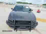 2020 Dodge Charger Police z VIN 2C3CDXKT4LH120180, wystawiony jako IAAI lot #42834441 z przebiegiem 128 459 mil mil oraz . Historia ofert i sprzedaży dostępna na DreamBid. Obrazek 6.