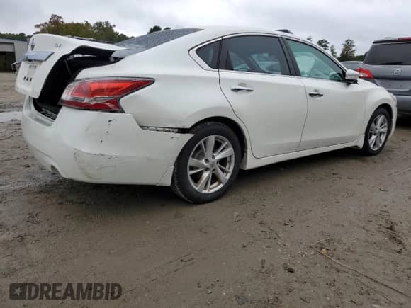 2015 Nissan Altima SV с VIN 1N4AL3AP3FC127217, выставлен на аукционе Copart как лот 86724295 с пробегом 122 632 миль миль и Списание • Salvage title. История ставок и продаж доступна на DreamBid. Изображение 3.