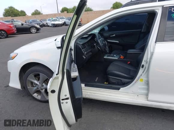 2014 Toyota Camry LE with VIN 4T1BF1FKXEU413710, listed as a IAAI auction lot 43416696 with 238,545 mi miles and . Bid and sale history available at DreamBid. Image 5.