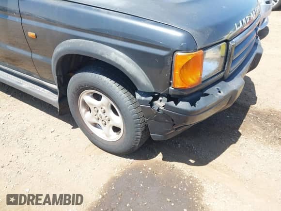 2000 Land Rover Discovery Cloth with VIN SALTY154XYA271377, listed as a IAAI auction lot 42493291 with 221,124 mi miles and . Bid and sale history available at DreamBid. Image 6.