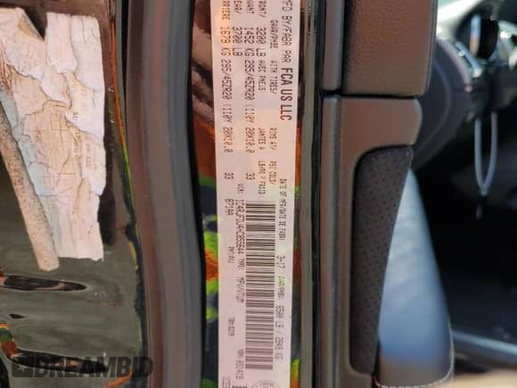 2017 Jeep Grand Cherokee SRT z VIN 1C4RJFDJ4HC855644, wystawiony jako Copart lot #61140195 z przebiegiem 59 293 mil mil oraz Szkoda całkowita • Salvage title. Historia ofert i sprzedaży dostępna na DreamBid. Obrazek 15.