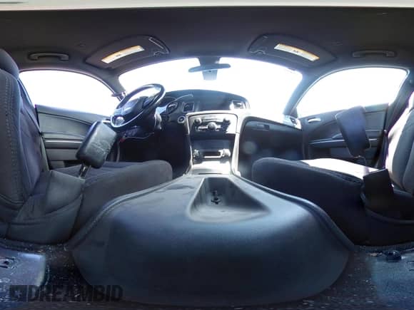 2020 Dodge Charger Police z VIN 2C3CDXKT5LH124223, wystawiony jako IAAI lot #42700911 z przebiegiem 122 995 mil mil oraz . Historia ofert i sprzedaży dostępna na DreamBid. Obrazek 19.