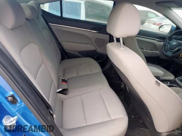 2018 Hyundai Elantra SE z VIN 5NPD74LF2JH355907, wystawiony jako Copart lot #85938175 z przebiegiem 74 246 mil mil oraz Szkoda całkowita • Salvage title. Historia ofert i sprzedaży dostępna na DreamBid. Obrazek 10.