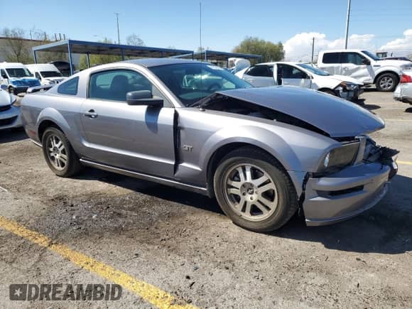 2006 Ford Mustang GT Deluxe with VIN 1ZVHT82H865213931, listed as a Copart auction lot 81523825 with 149,623 mi miles and Salvage title. Bid and sale history available at DreamBid. Image 4.