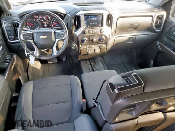 2020 Chevrolet Silverado 1500 LT z VIN 3GCPWCED0LG221754, wystawiony jako Copart lot #70286785 z przebiegiem 70 142 mil mil oraz Szkoda całkowita • Salvage title. Historia ofert i sprzedaży dostępna na DreamBid. Obrazek 8.