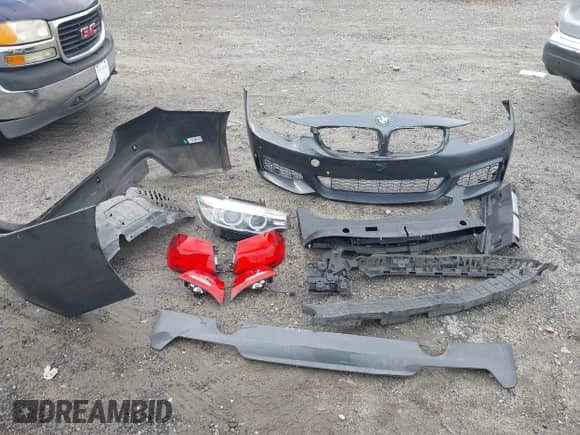 2015 BMW 4 Series 435i with VIN WBA4B1C50FD955386, listed as a IAAI auction lot 43322486 with 105,000 mi miles and . Bid and sale history available at DreamBid. Image 12.