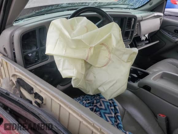 2006 Chevrolet Silverado 1500HD LT1 с VIN 1GCGK13U46F232040, выставлен на аукционе Copart как лот 49421775 с пробегом Не указан миль и Чистый • Clean title. История ставок и продаж доступна на DreamBid. Изображение 8.