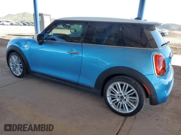 2018 MINI Hardtop Cooper S с VIN WMWXP7C58J2A47907, выставлен на аукционе Copart как лот 86537865 с пробегом 51 324 миль миль и Списание • Salvage title. История ставок и продаж доступна на DreamBid. Изображение 2.