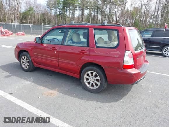 2006 Subaru Forester X with VIN JF1SG65676G705940, listed as a IAAI auction lot 41904234 with 194,097 mi miles and . Bid and sale history available at DreamBid. Image 3.