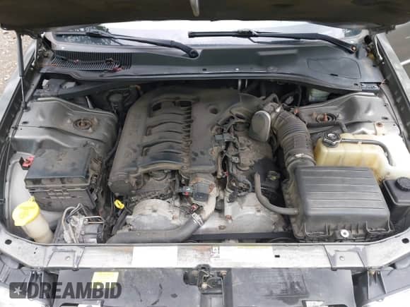 2008 Chrysler 300 Touring с VIN 2C3LA53G68H259202, выставлен на аукционе IAAI как лот 42903268 с пробегом 105 913 миль миль и . История ставок и продаж доступна на DreamBid. Изображение 10.