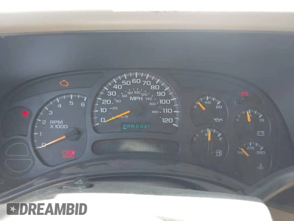 2004 GMC Sierra 1500 SLT с VIN 2GTEK19T641256835, выставлен на аукционе IAAI как лот 42319763 с пробегом 261 178 миль миль и . История ставок и продаж доступна на DreamBid. Изображение 7.