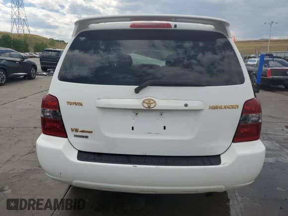 2005 Toyota Highlander with VIN JTEEP21A350085147, listed as a Copart auction lot 65085235 with 230,163 mi miles and Salvage title. Bid and sale history available at DreamBid. Image 6.