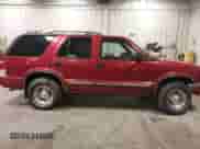 2000 Chevrolet Blazer LT с VIN 1GNDT13W1Y2358746, выставлен на аукционе IAAI как лот 41541071 с пробегом 205 532 миль миль и . История ставок и продаж доступна на DreamBid. Изображение 13.