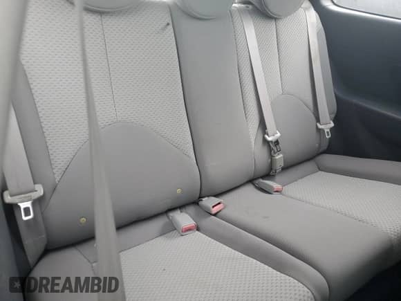 2008 Hyundai Accent GS z VIN KMHCM36C08U083661, wystawiony jako Copart lot #65689985 z przebiegiem 130 404 mil mil oraz Szkoda całkowita • Salvage title. Historia ofert i sprzedaży dostępna na DreamBid. Obrazek 10.