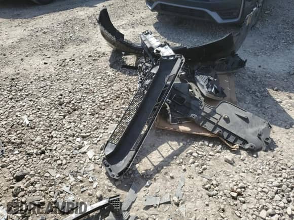 2014 Honda Pilot EX с VIN 5FNYF4H43EB056958, выставлен на аукционе Copart как лот 48526735 с пробегом 68 519 миль миль и Списание • Salvage title. История ставок и продаж доступна на DreamBid. Изображение 13.