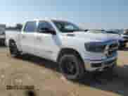 2020 Ram 1500 Big Horn z VIN 1C6SRFFT3LN314517, wystawiony jako Copart lot #67401105 z przebiegiem 99 054 mil mil oraz Szkoda całkowita • Salvage title. Historia ofert i sprzedaży dostępna na DreamBid. Obrazek 4.