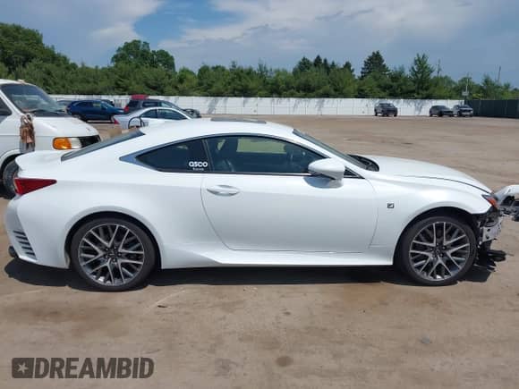 2015 Lexus RC 350 F Sport with VIN JTHSE5BC1F5001568, listed as a IAAI auction lot 42543748 with 179,060 mi miles and . Bid and sale history available at DreamBid. Image 14.
