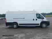 2022 Ram ProMaster Cargo с VIN 3C6MRVJG7NE127785, выставлен на аукционе IAAI как лот 42874104 с пробегом 61 958 миль миль и . История ставок и продаж доступна на DreamBid. Изображение 13.