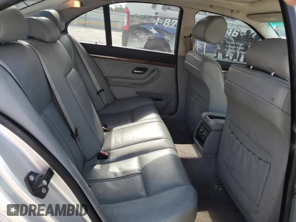 2001 BMW 5 Series 530i с VIN WBADT63461CF00223, выставлен на аукционе Copart как лот 61394115 с пробегом 156 273 миль миль и Списание • Salvage title. История ставок и продаж доступна на DreamBid. Изображение 10.