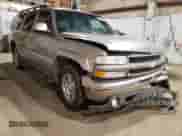 2002 Chevrolet Suburban Z71 z VIN 3GNFK16ZX2G272867, wystawiony jako Copart lot #55130875 z przebiegiem 199 084 mil mil oraz Szkoda całkowita • Salvage title. Historia ofert i sprzedaży dostępna na DreamBid. Obrazek 4.