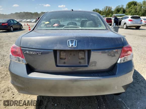 2010 Honda Accord EX-L с VIN 1HGCP2F86AA101011, выставлен на аукционе Copart как лот 80143235 с пробегом 232 912 миль миль и Списание • Salvage title. История ставок и продаж доступна на DreamBid. Изображение 6.