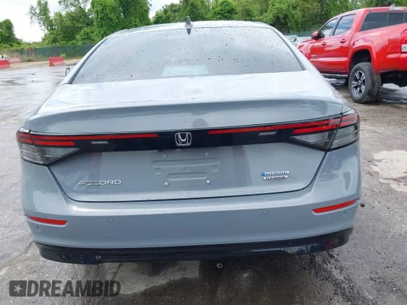 2023 Honda Accord Touring with VIN 1HGCY2F86PA032746, listed as a IAAI auction lot 42231074 with 47,875 mi miles and . Bid and sale history available at DreamBid. Image 16.