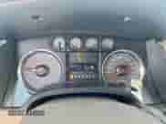 2009 Ford F-150 XL z VIN 1FTRW12899FA05786, wystawiony jako Copart lot #71278285 z przebiegiem 101 047 mil mil oraz Czysty tytuł • Clean title. Historia ofert i sprzedaży dostępna na DreamBid. Obrazek 9.