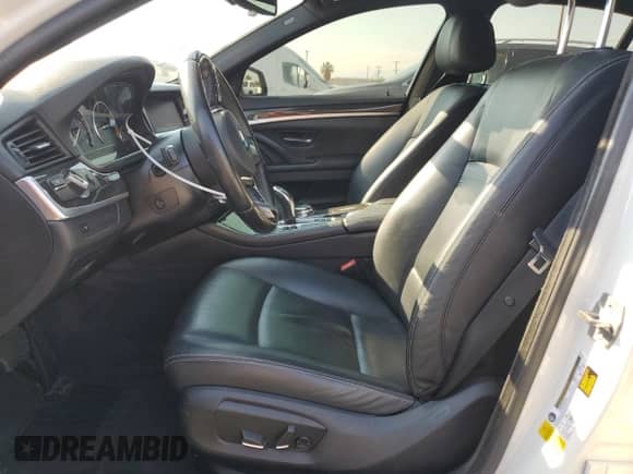 2016 BMW 5 Series 535d с VIN WBAXA5C58GG042222, выставлен на аукционе Copart как лот 62560604 с пробегом 122 229 миль миль и Списание • Salvage title. История ставок и продаж доступна на DreamBid. Изображение 7.