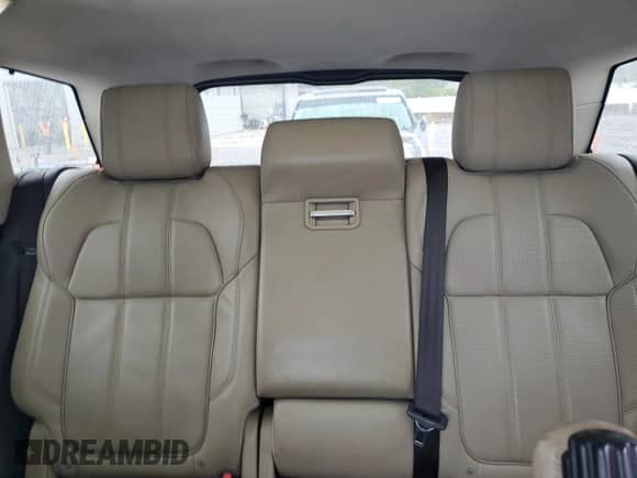 2015 Land Rover Range Rover Sport HSE with VIN SALWR2VF9FA602089, listed as a Copart auction lot 82064945 with 124,627 mi miles and Clean title. Bid and sale history available at DreamBid. Image 10.