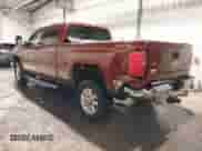 2015 Chevrolet Silverado 2500HD LT z VIN 1GC1KVE87FF113492, wystawiony jako IAAI lot #41556754 z przebiegiem 200 870 mil mil oraz . Historia ofert i sprzedaży dostępna na DreamBid. Obrazek 3.