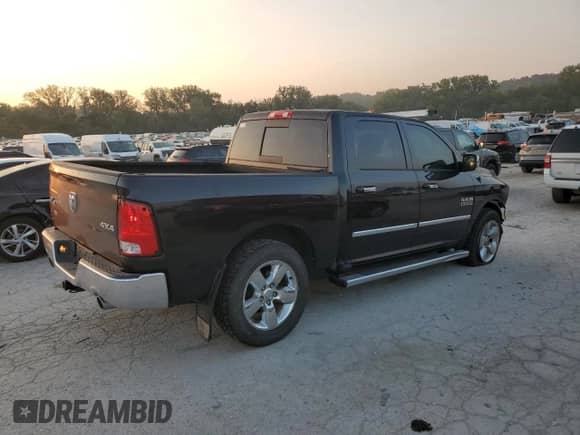 2015 Ram 1500 Lone Star с VIN 1C6RR7LM1FS518806, выставлен на аукционе Copart как лот 70574705 с пробегом 155 945 миль миль и Списание • Salvage title. История ставок и продаж доступна на DreamBid. Изображение 3.